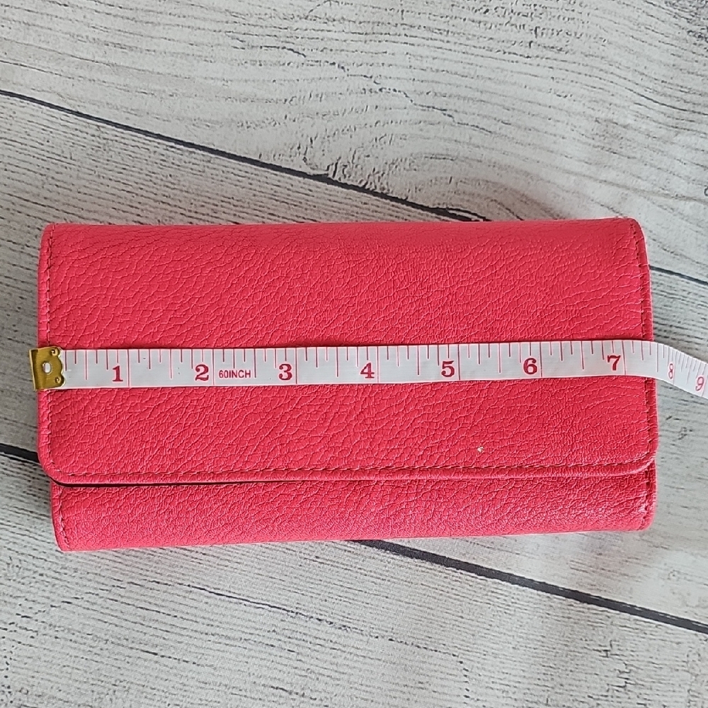 Safe Keeper Hot Pink Leather Wallet - Picture 8 of 9